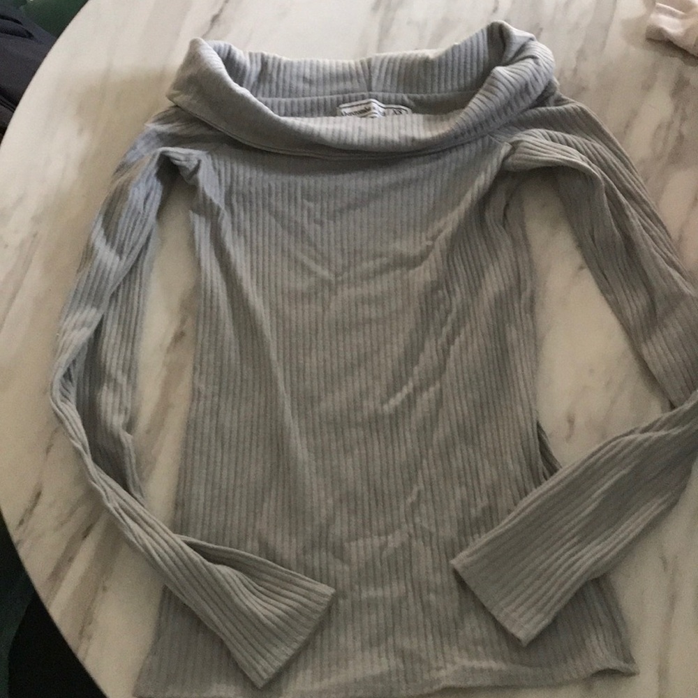 Ribbed sweater shirt